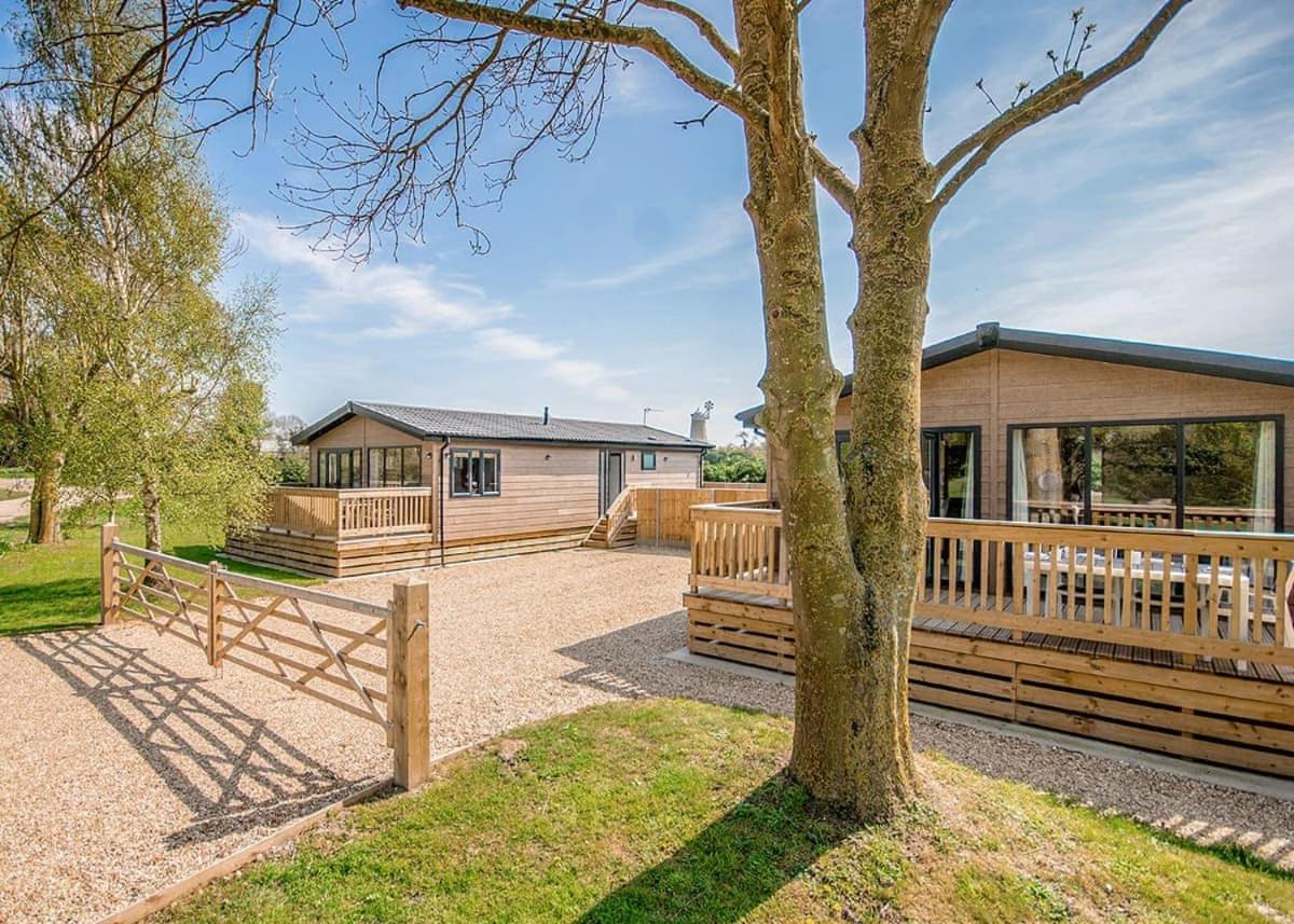 Hawthorn Glen Lodges Downham Market Ngoại thất bức ảnh